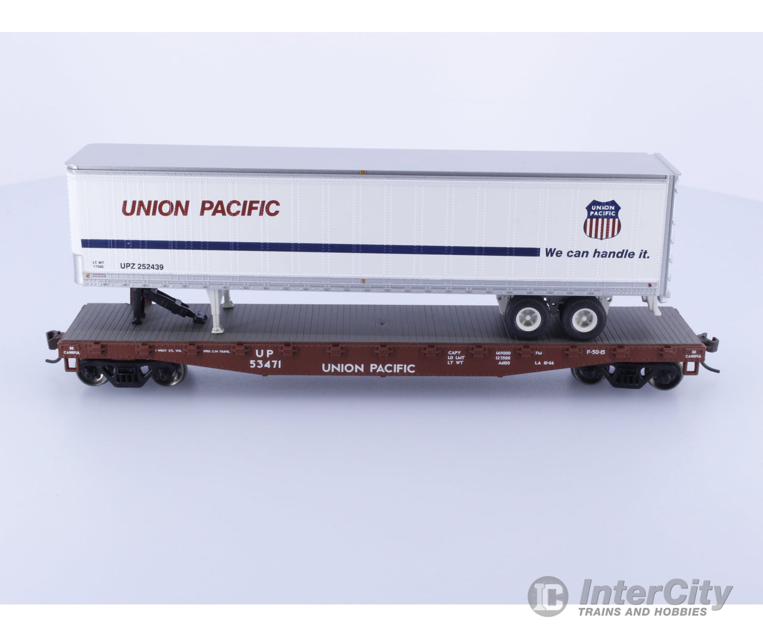 Athearn 92071 HO 50’ Flat car with 45’ trailer Union Pacific (UP) 53471 Freight Cars