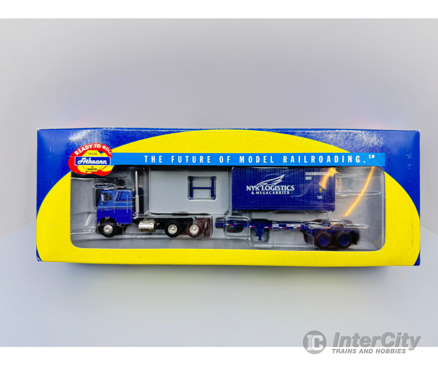 Athearn 92142 Ho 20’ Container W. Nyk Logistics Chassis And Freightliner Tractor #2 Cars & Trucks