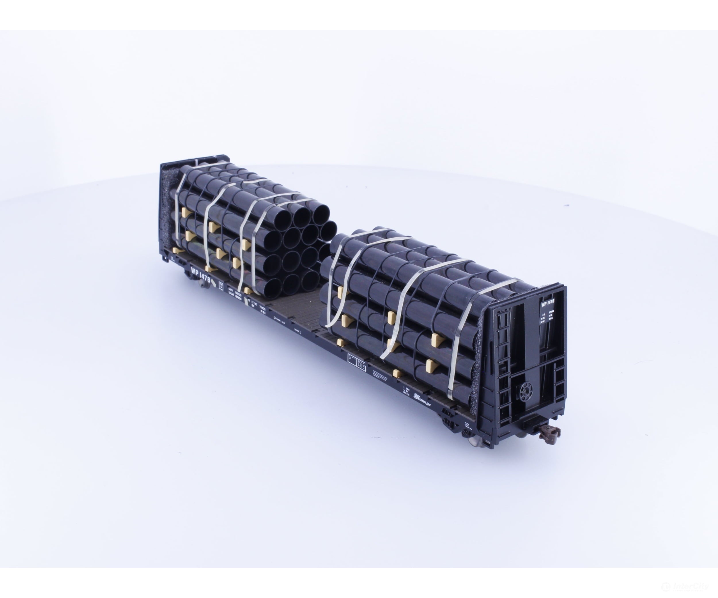 Athearn 92711 HO 60’ Bulkhead Flatcar with Pipe Load Western Pacific (WP) 1478 - Freight Cars