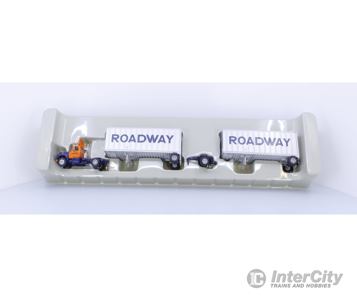 Athearn 93138 HO Roadway Mack R Truck with 28’ Trailer Cars & Trucks