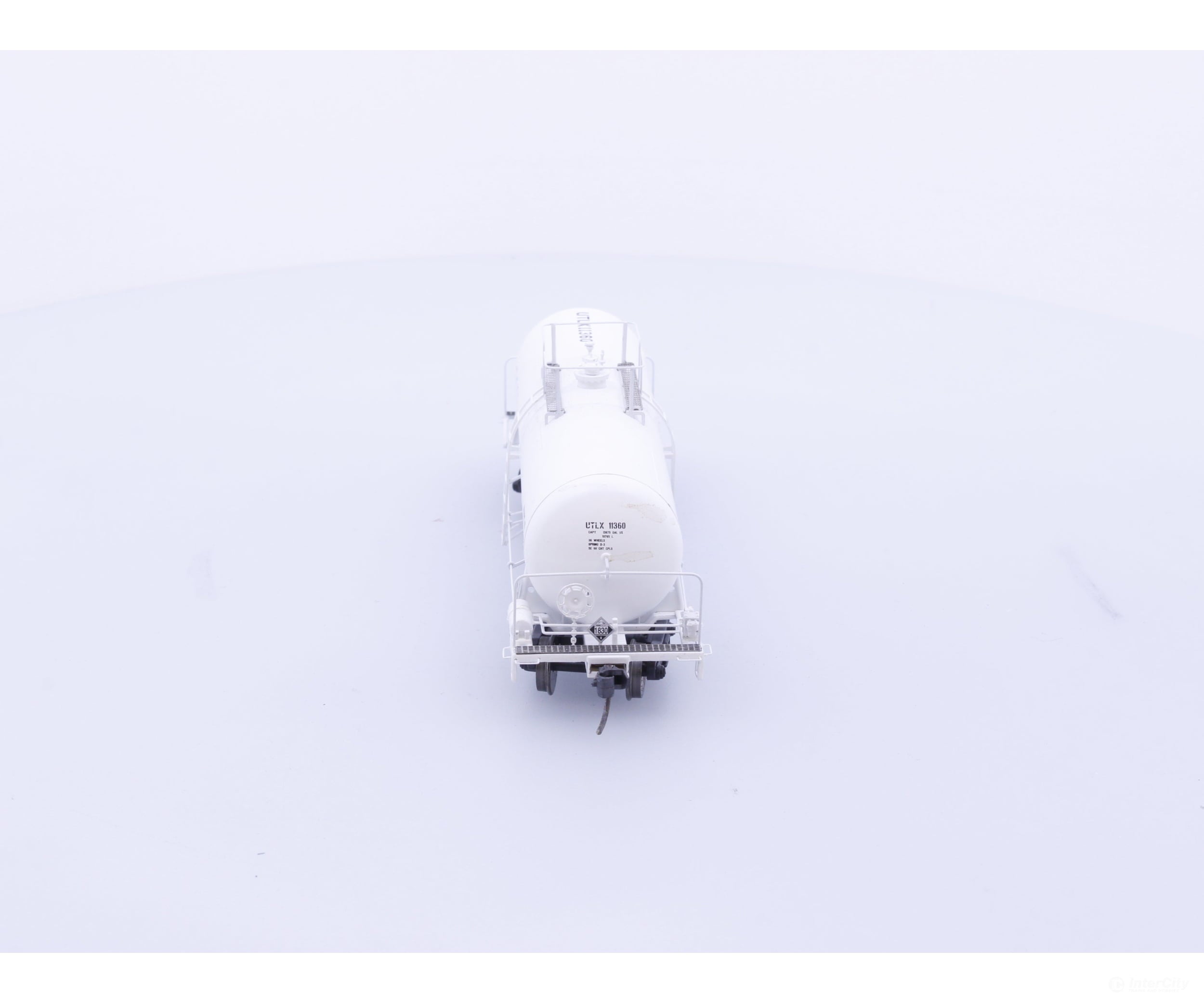Athearn 96114 HO UTC 13000 Acid Tank Car Union Tank Car (UTLX) 11360 - Freight Cars