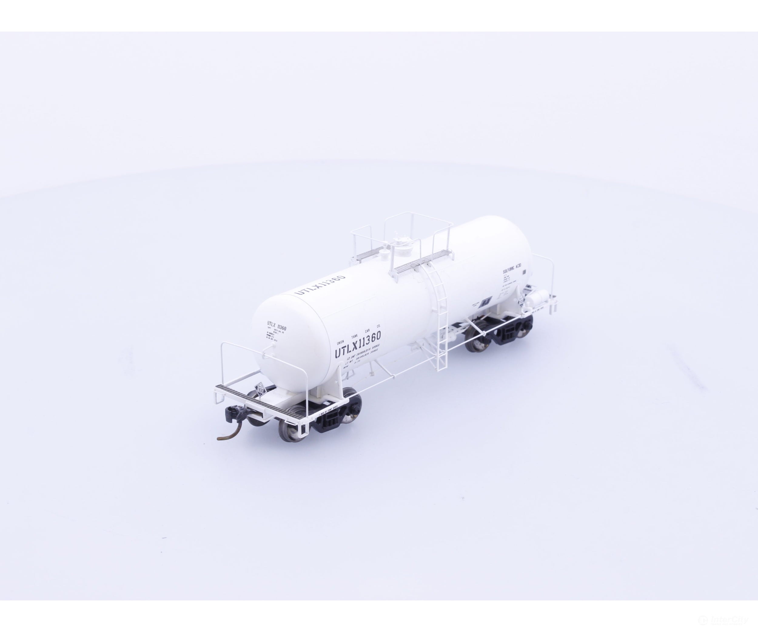 Athearn 96114 HO UTC 13000 Acid Tank Car Union Tank Car (UTLX) 11360 - Freight Cars
