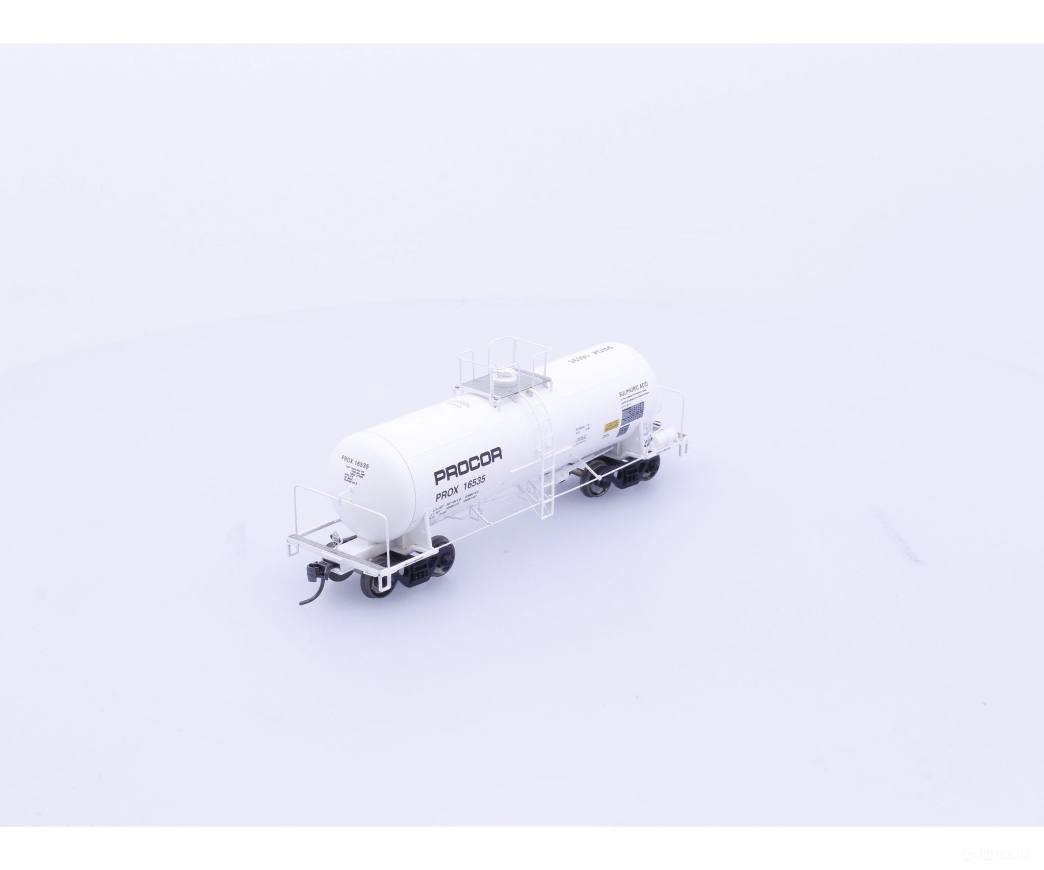 Athearn 96125 HO UTC 13000 Acid Tank Car Union Tank Car (UTLX) 16535 - Freight Cars