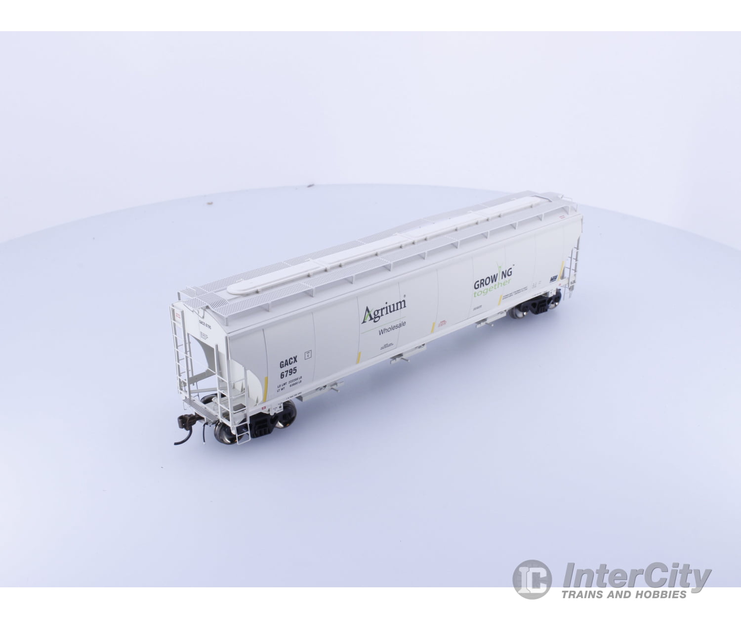 Athearn ATHG89991 HO Genesis Trinity 3 Bay Covered Hopper Agrium Wholesale General American Marks (GACX) 6795 Freight