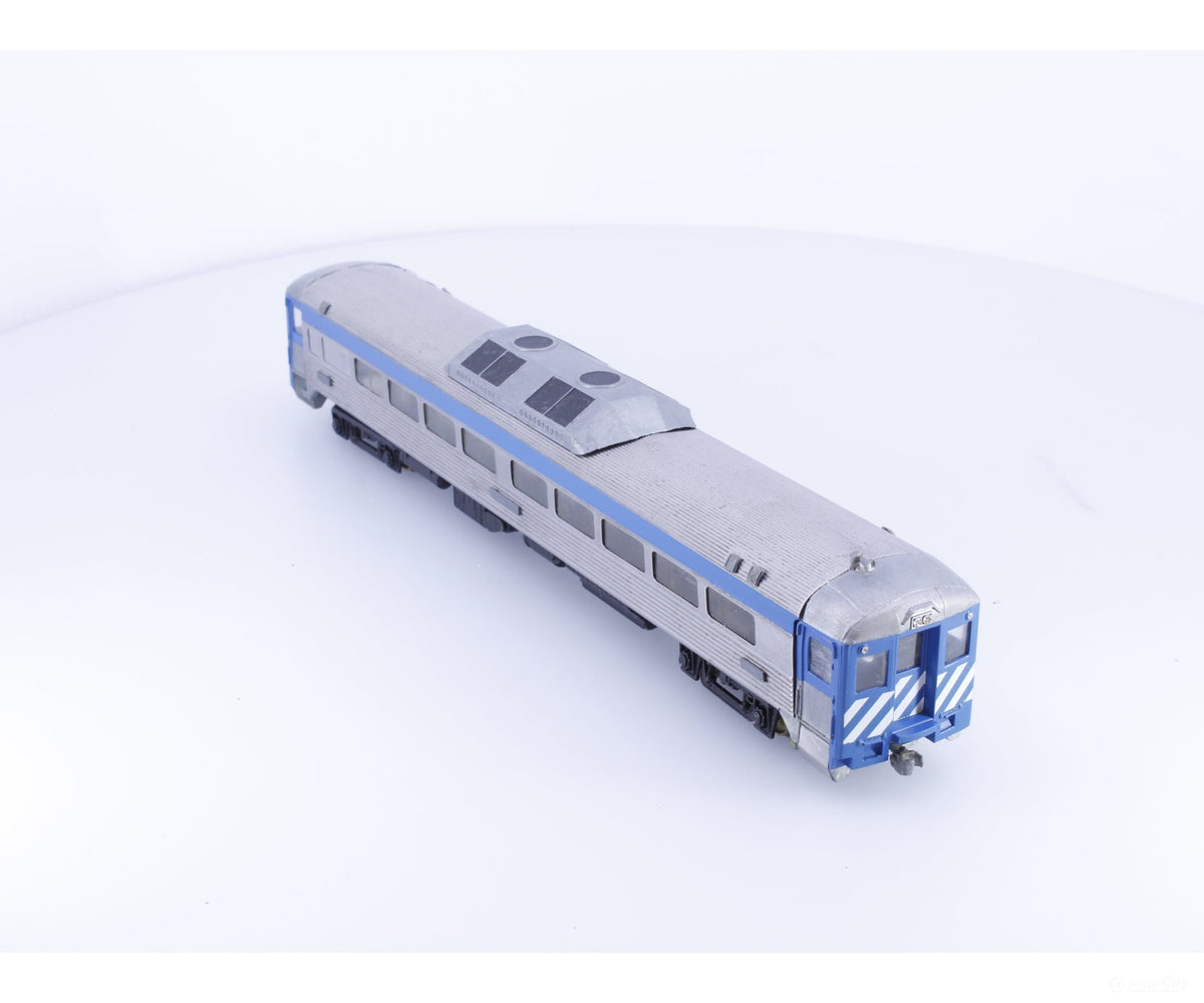 Athearn BC10 HO RDC-1 Diesel Railcar BC Rail (BCOL) Analog DC - Locomotives