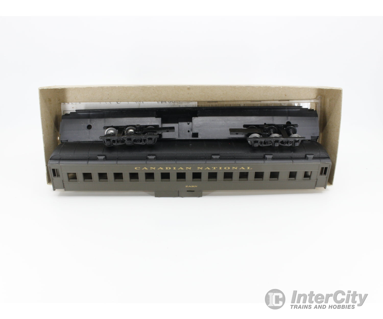 Athearn 5367 Ho Pullman Standard C/R Coach Passenger Car Kit Canadian National (Cn) Cars