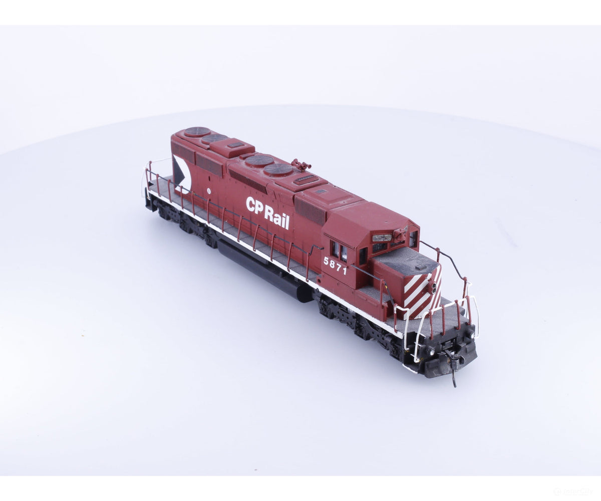 Athearn DUMMY HO SD40 Diesel Locomotive DUMMY Canadian Pacific (CP) 5871 - Locomotives