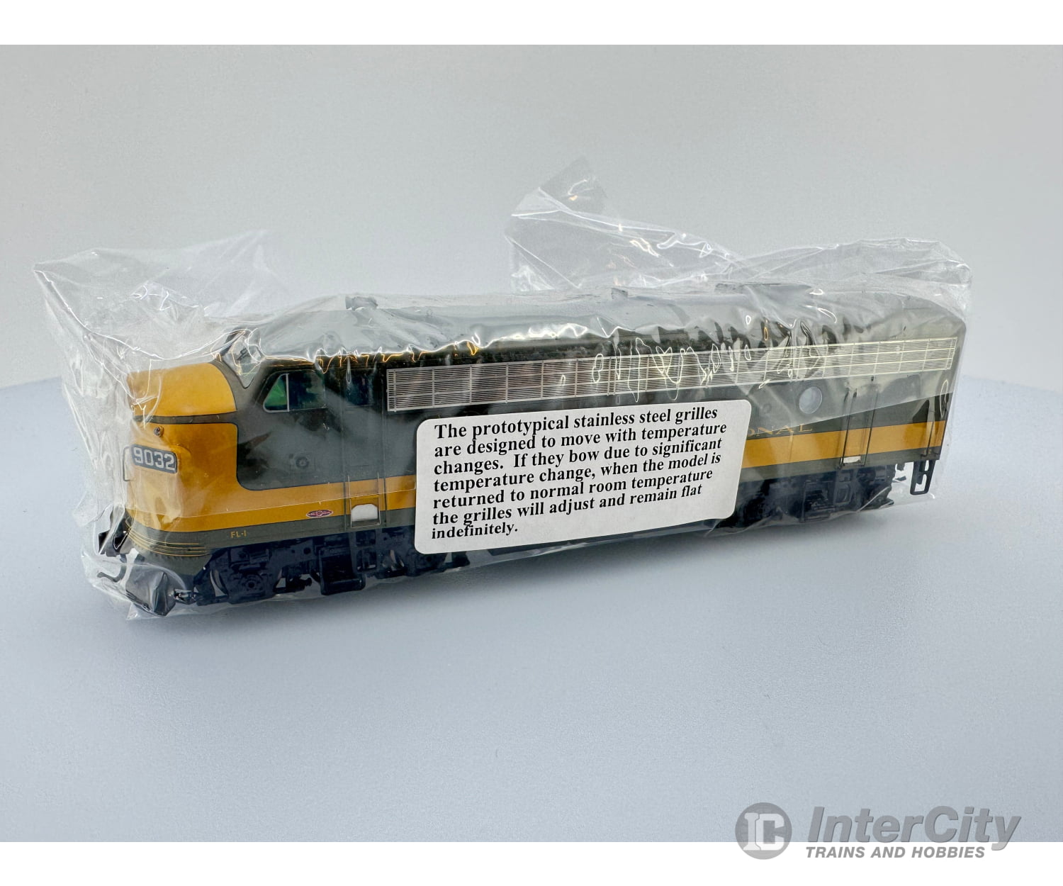 Athearn G1526A And G1526B Ho F7-A/F & 7B Set Freight Canadian National (Cn) 9032 9033 Analog Dc