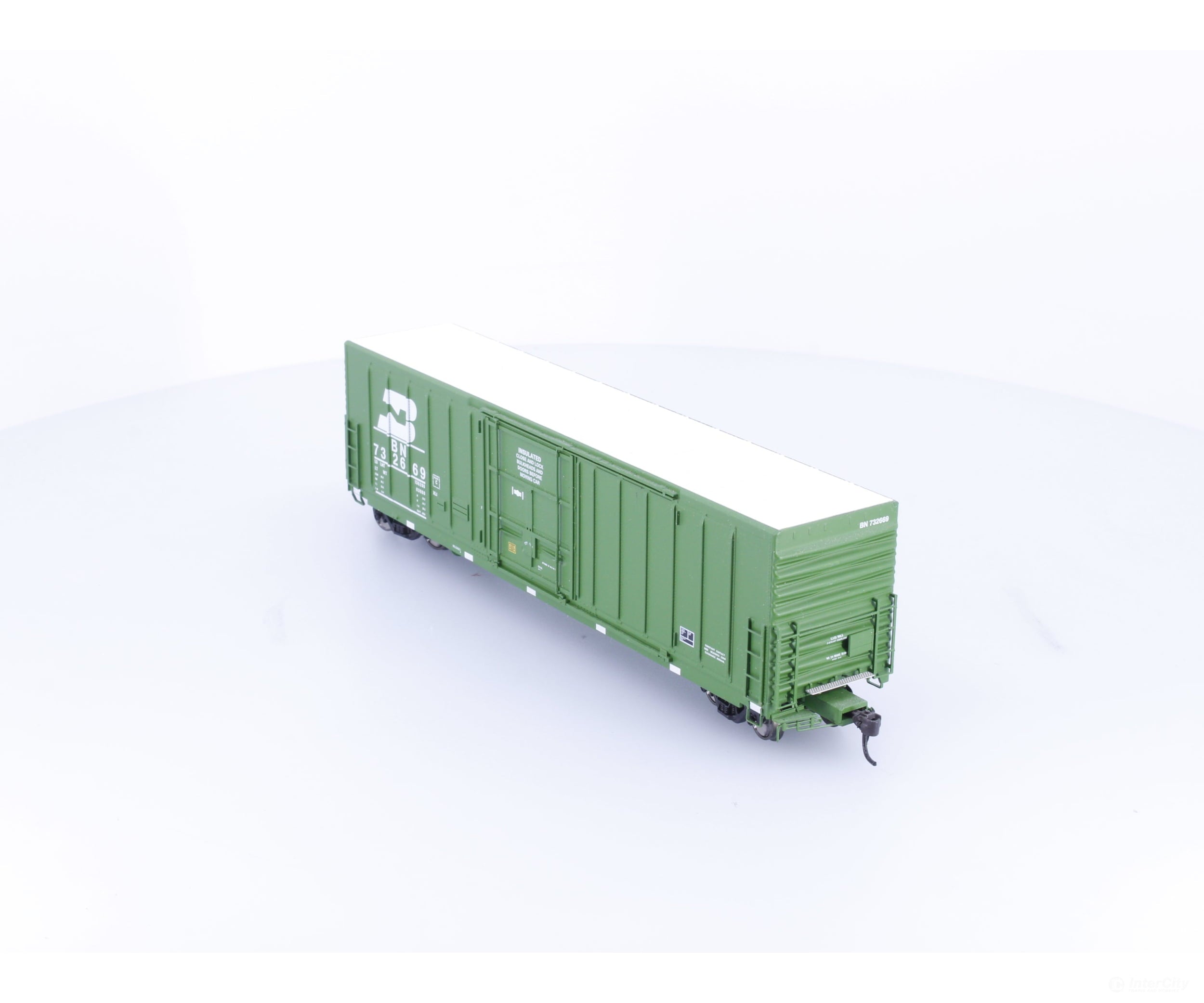 Athearn G4332 HO 50’ PC&F Plug Door Boxcar Burlington Northern (BN) 732669 - Freight Cars