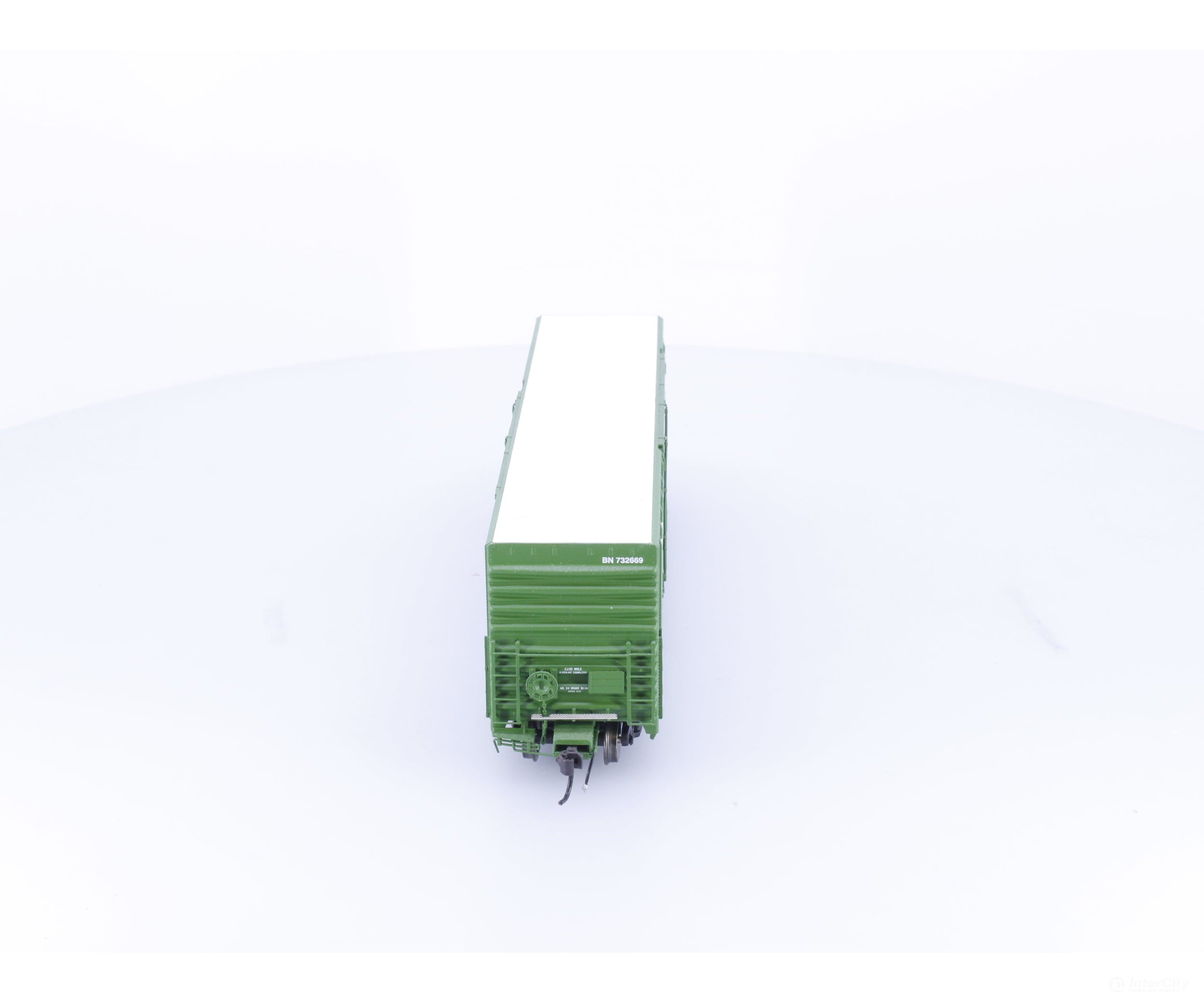 Athearn G4332 HO 50’ PC&F Plug Door Boxcar Burlington Northern (BN) 732669 - Freight Cars