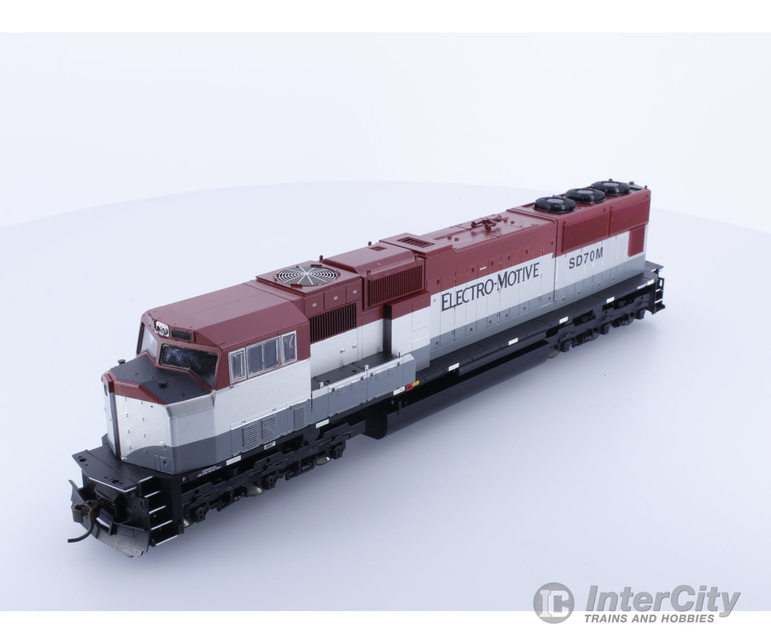 Athearn G6124 Ho Sd70M Emd Leasing (Emdx) Analog Dc Locomotives