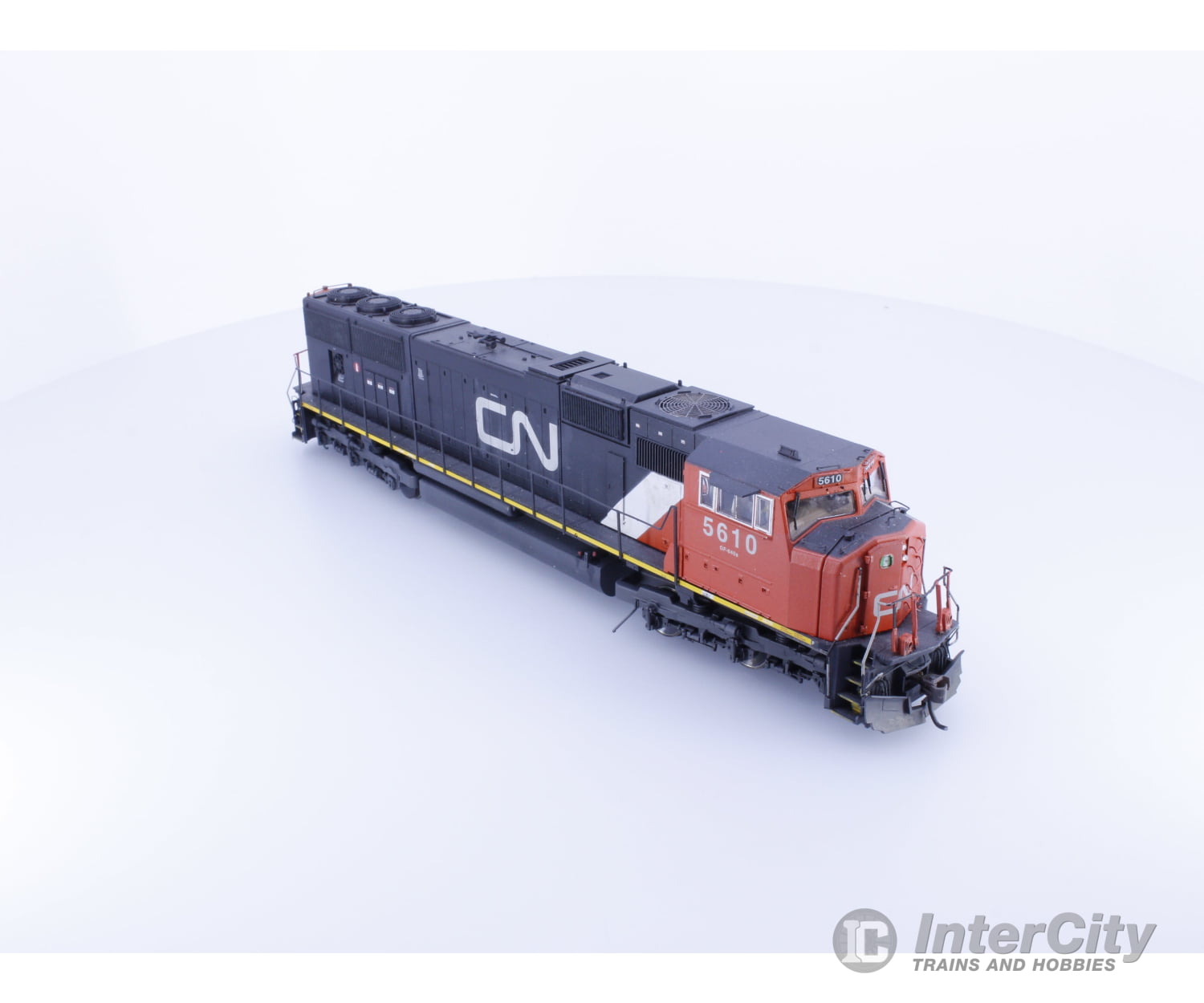 Athearn G6132 HO Genesis SD70i Diesel Locomotive Canadian National (CN) 5610 DCC Locomotives