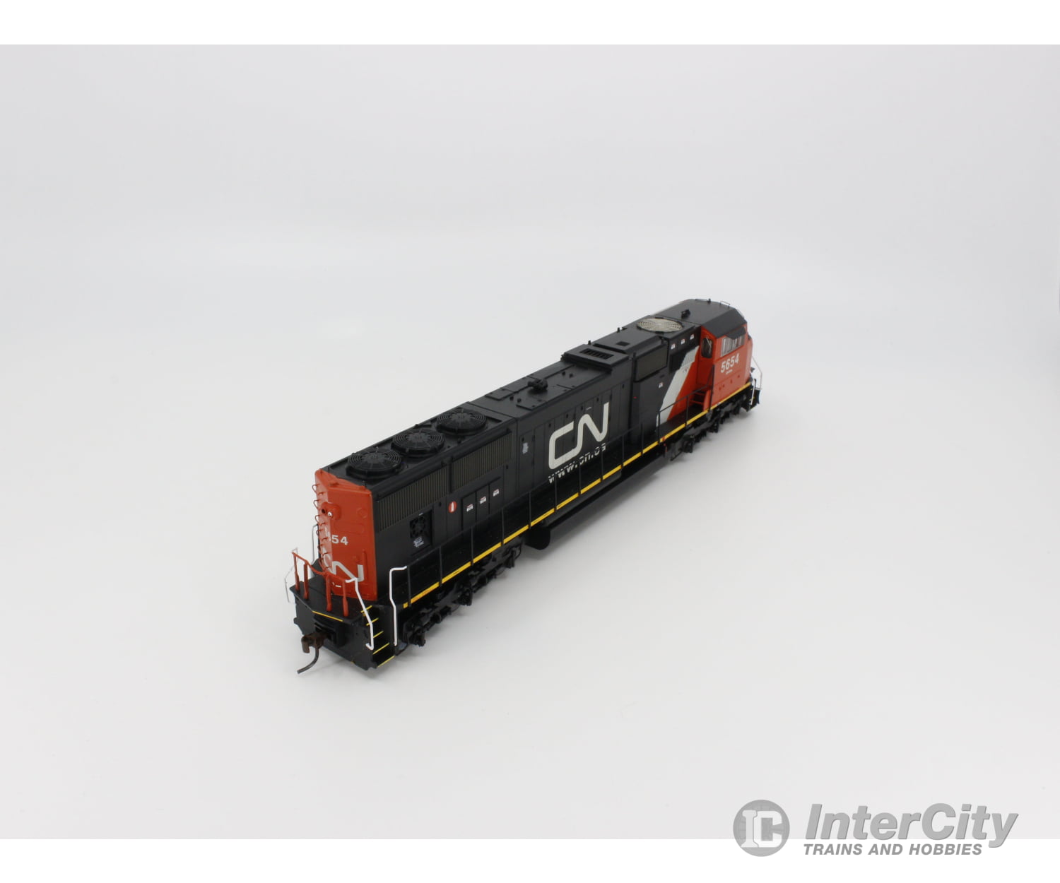 Genesis G62217 Ho Sd75I Locomotive Canadian National (Cn) 5654 Analog Dc Locomotives