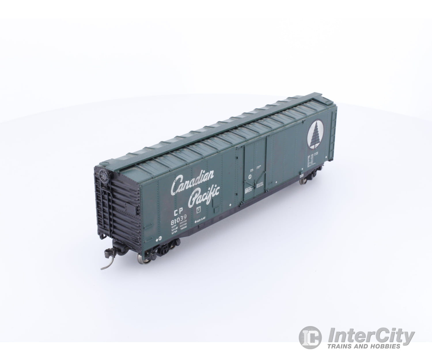 Athearn HO 50’ Plug Door Boxcar Canadian Pacific (CP) 81039 Freight Cars