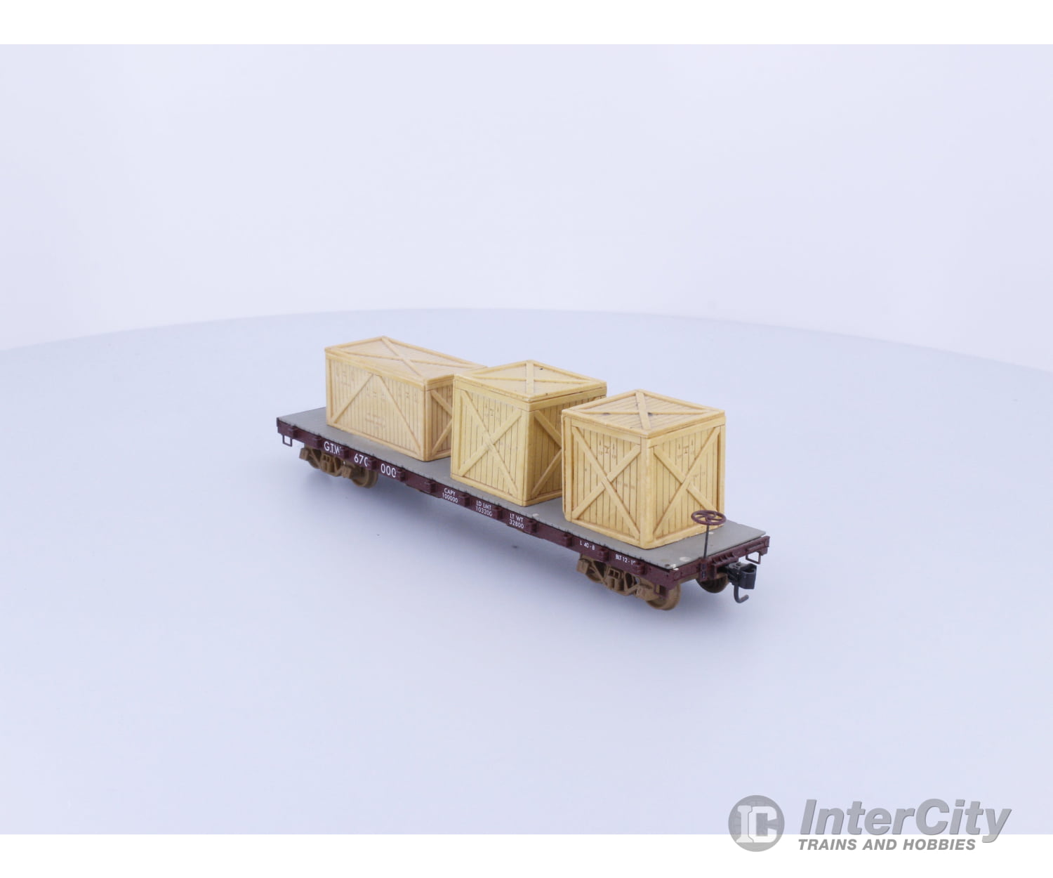 Athearn HO Custom Flat Car with Wood Crates Load Grand Trunk Western (GTW) 670000 Freight Cars