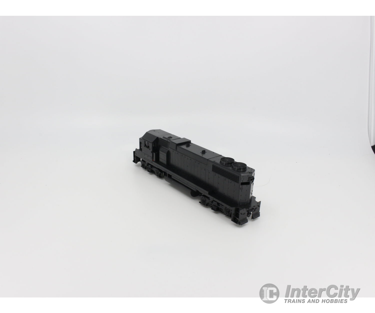 Athearn Ho Gp 38 Locomotive Undecorated Analog Dc Locomotives