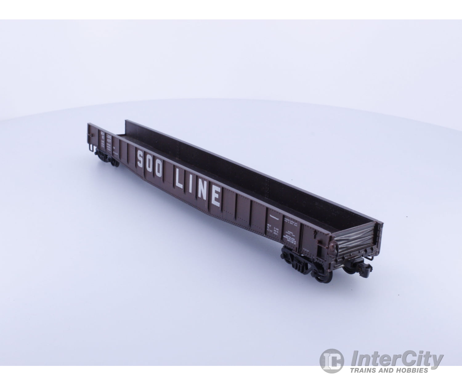 Athearn HO Low Side Flat Car Weathered Soo Line (SOO) 67407 Freight Cars