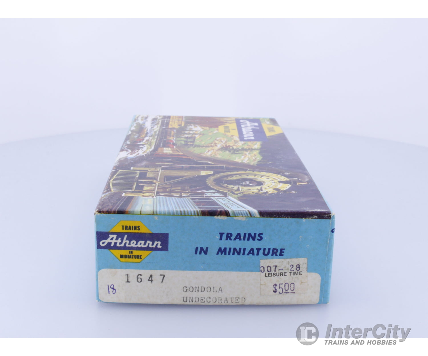Athearn HO Undecorated Single Door Boxcar Prof. Weathered 207334 Freight Cars