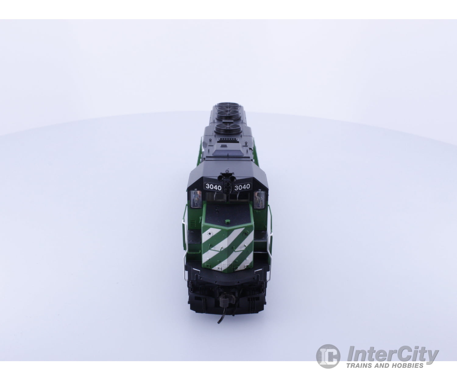 Atlas 10000659 HO GP40-2 Phase 2 Burlington Northern (BN) 3040 DCC Ready Locomotives