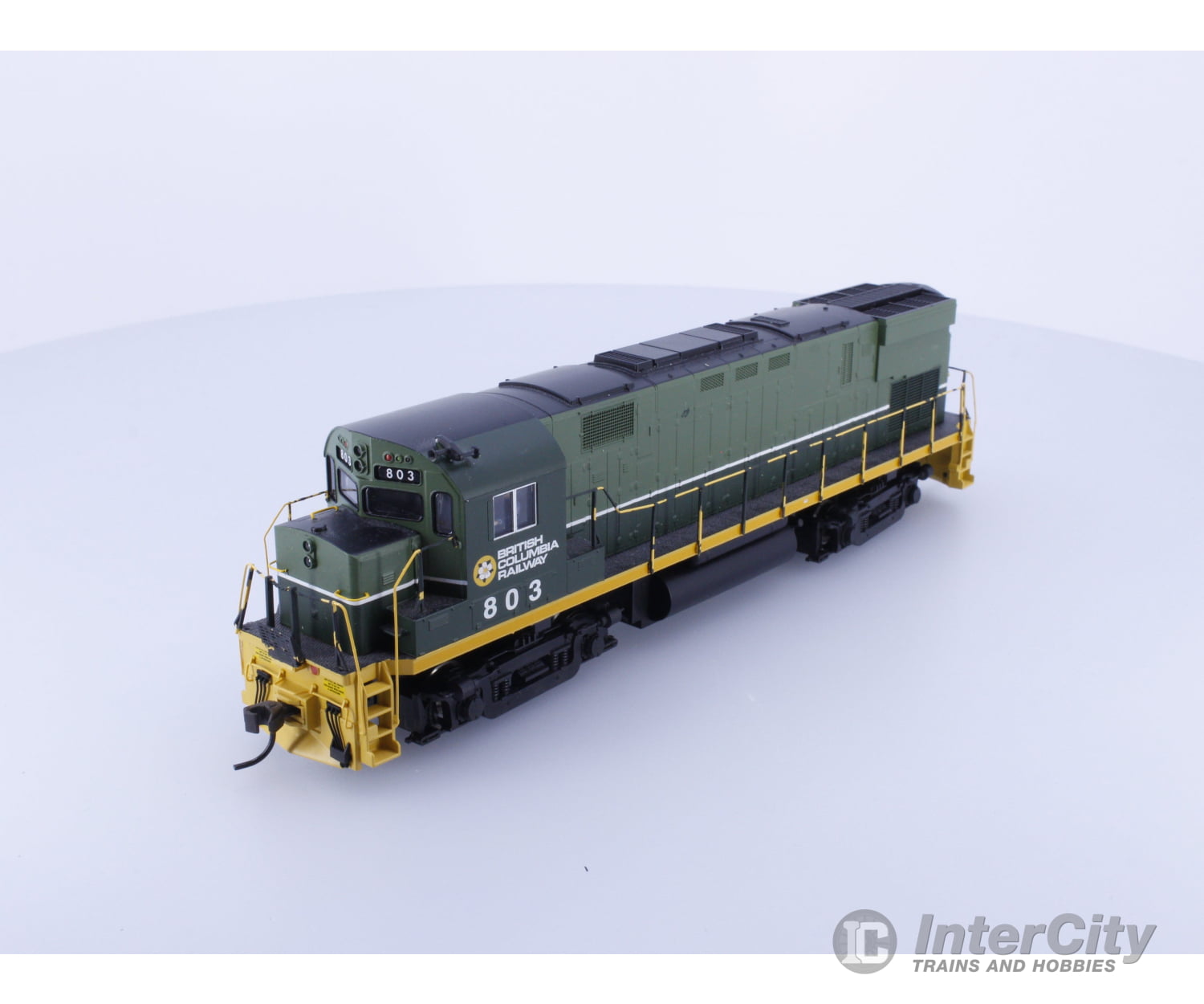 Atlas 10000700 HO C-425 Phase 1 BC Rail (BCOL) 803 Analog DC Locomotives