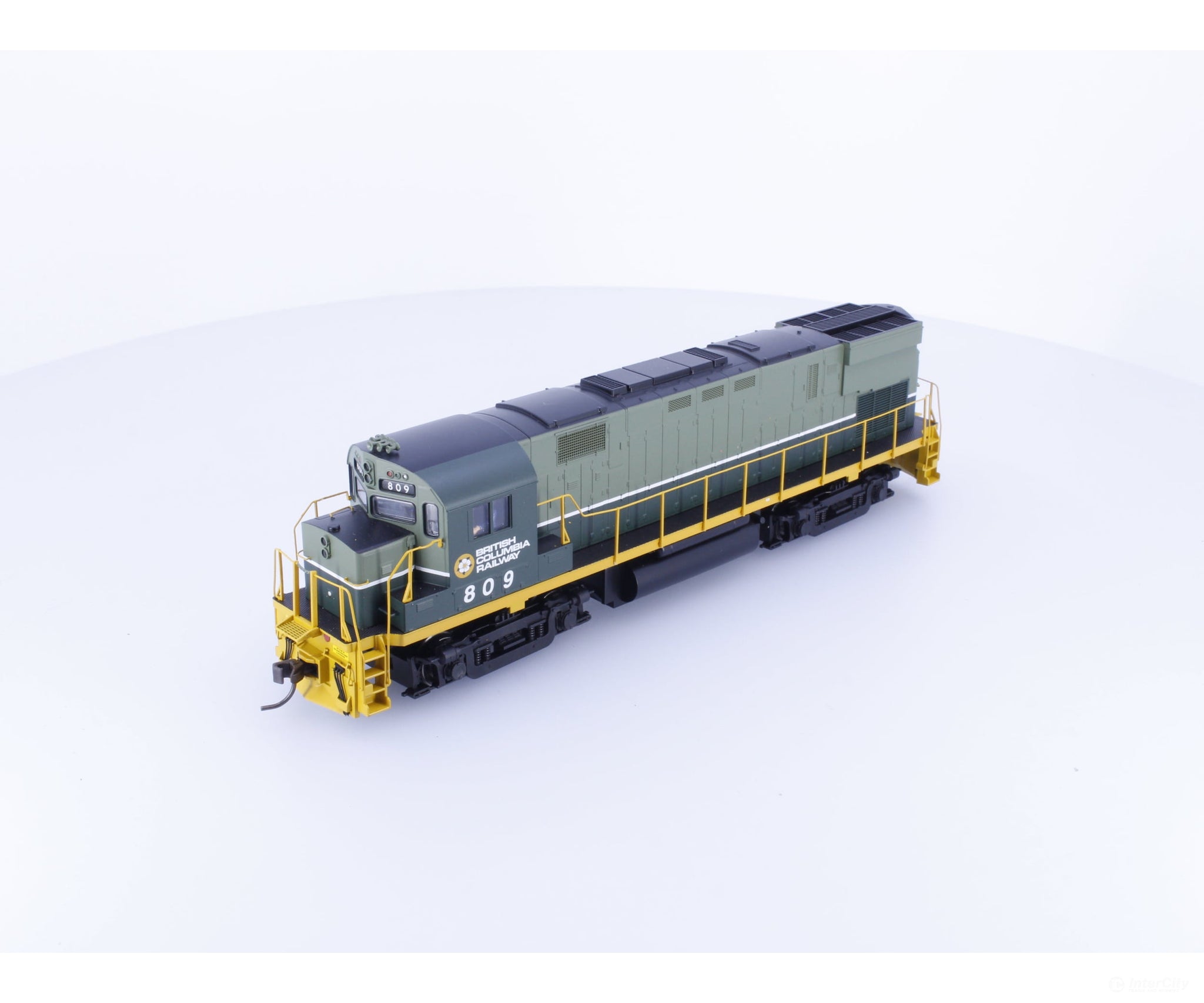 Atlas 10003301 HO C425 Phase 2 Diesel Locomotive Gold ESU Factory Sound BC Rail (BCOL) 809 DCC & Sound Locomotives