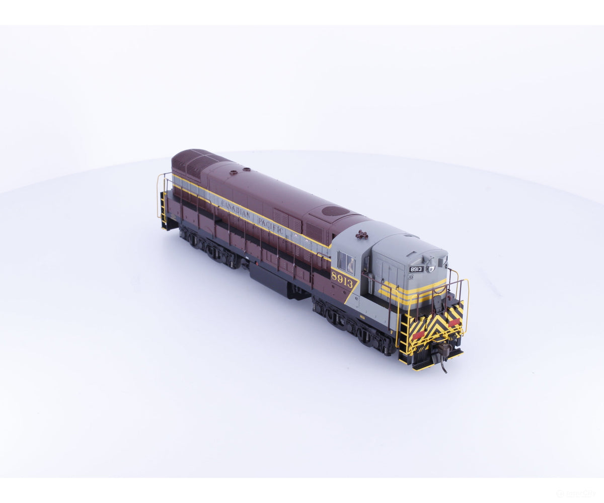 Atlas 10004120 HO Silver Series Train Master Diesel Locomotive Sound Ready Canadian Pacific (CP) 8913 DCC Ready