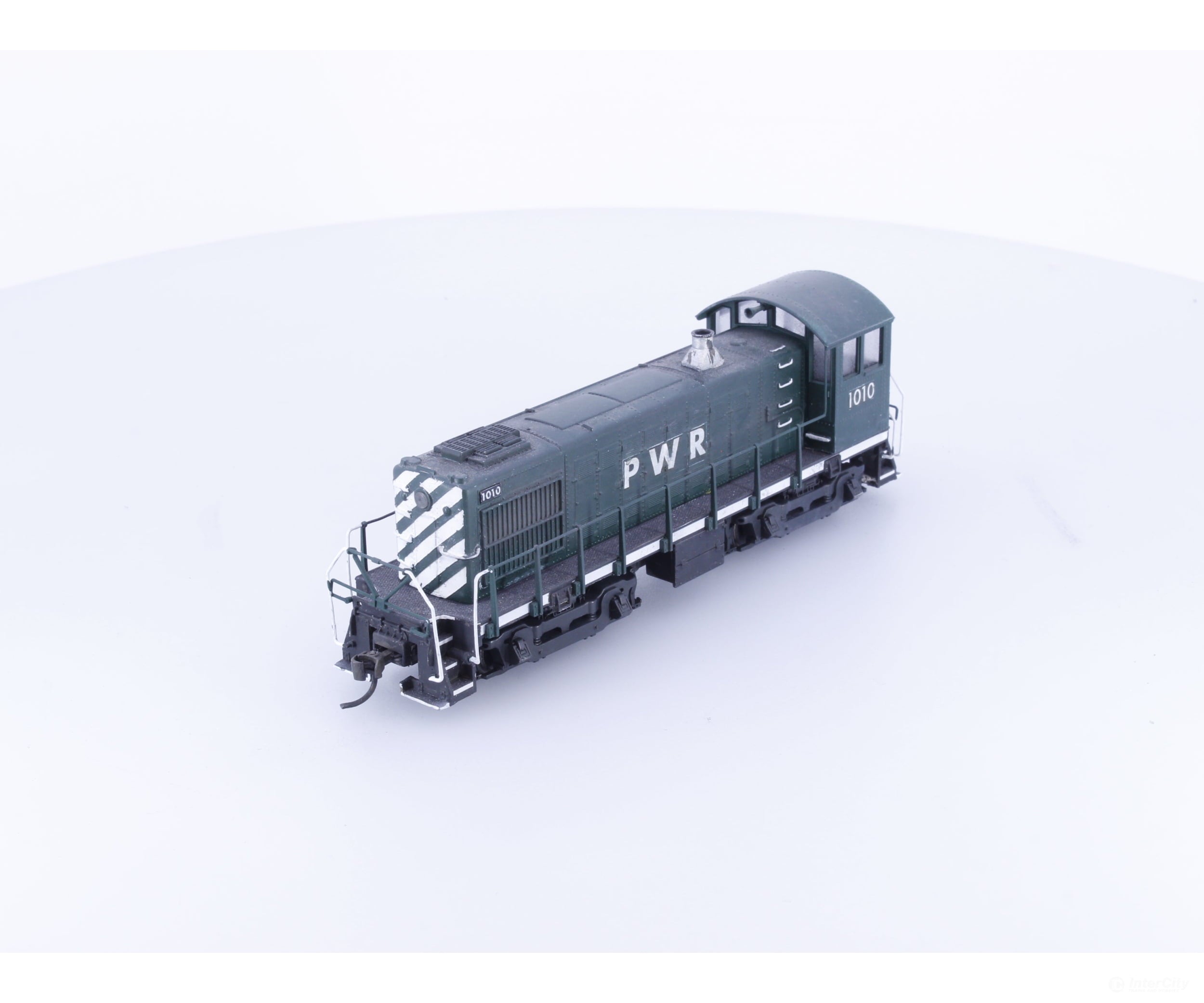 Atlas 1010 HO S-2 Diesel Locomotive Pacific Western Railway (PWR) 1010 DCC - Locomotives
