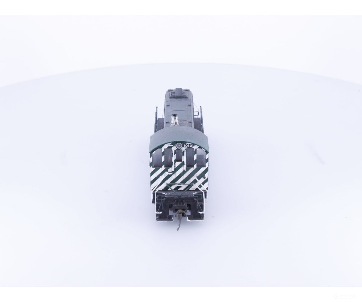 Atlas 1010 HO S-2 Diesel Locomotive Pacific Western Railway (PWR) 1010 DCC - Locomotives