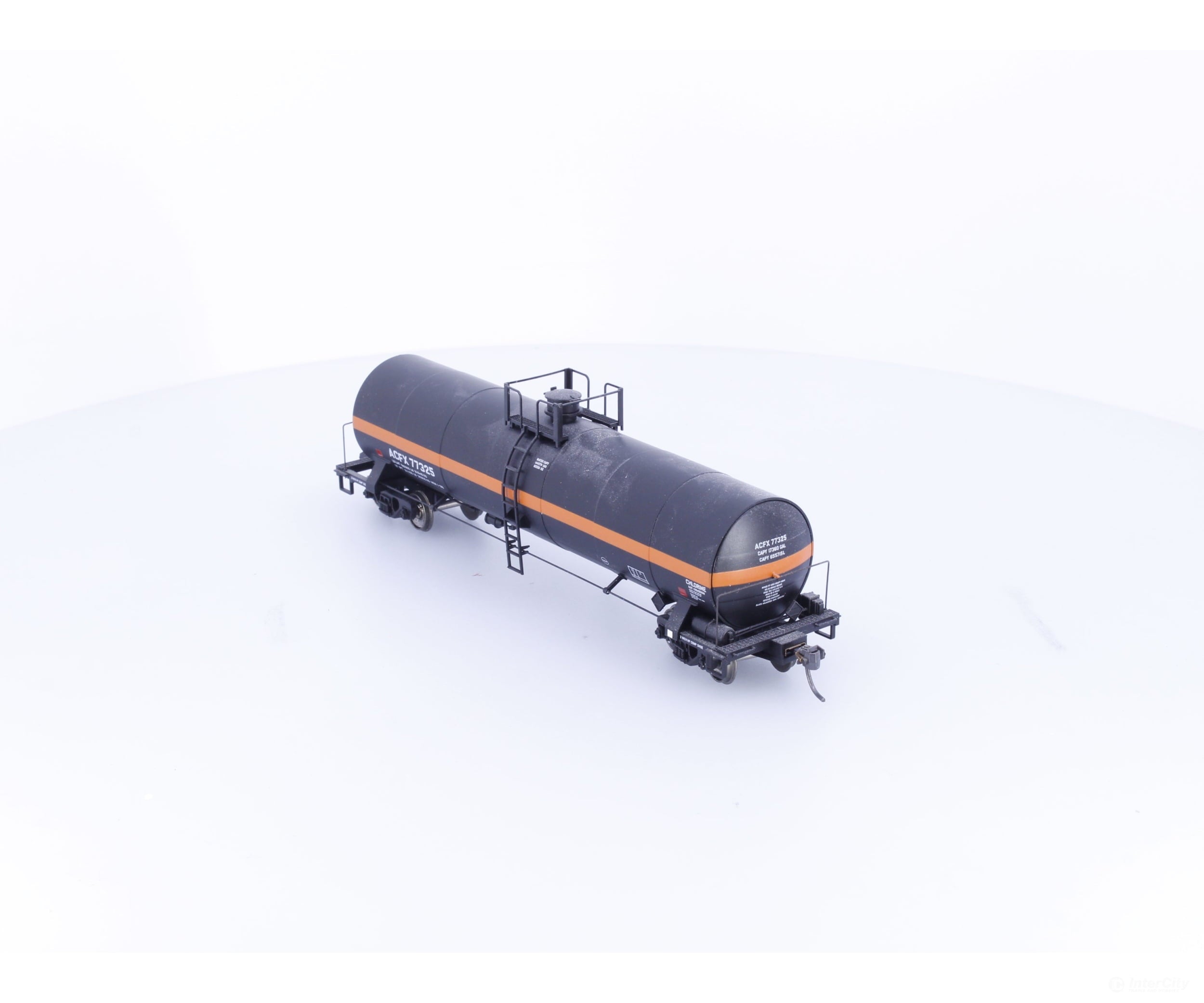 Atlas 1552-1 HO 17360 Gallon Tank Car American Car and Foundry (ACF/ACFX) 77325 - Freight Cars