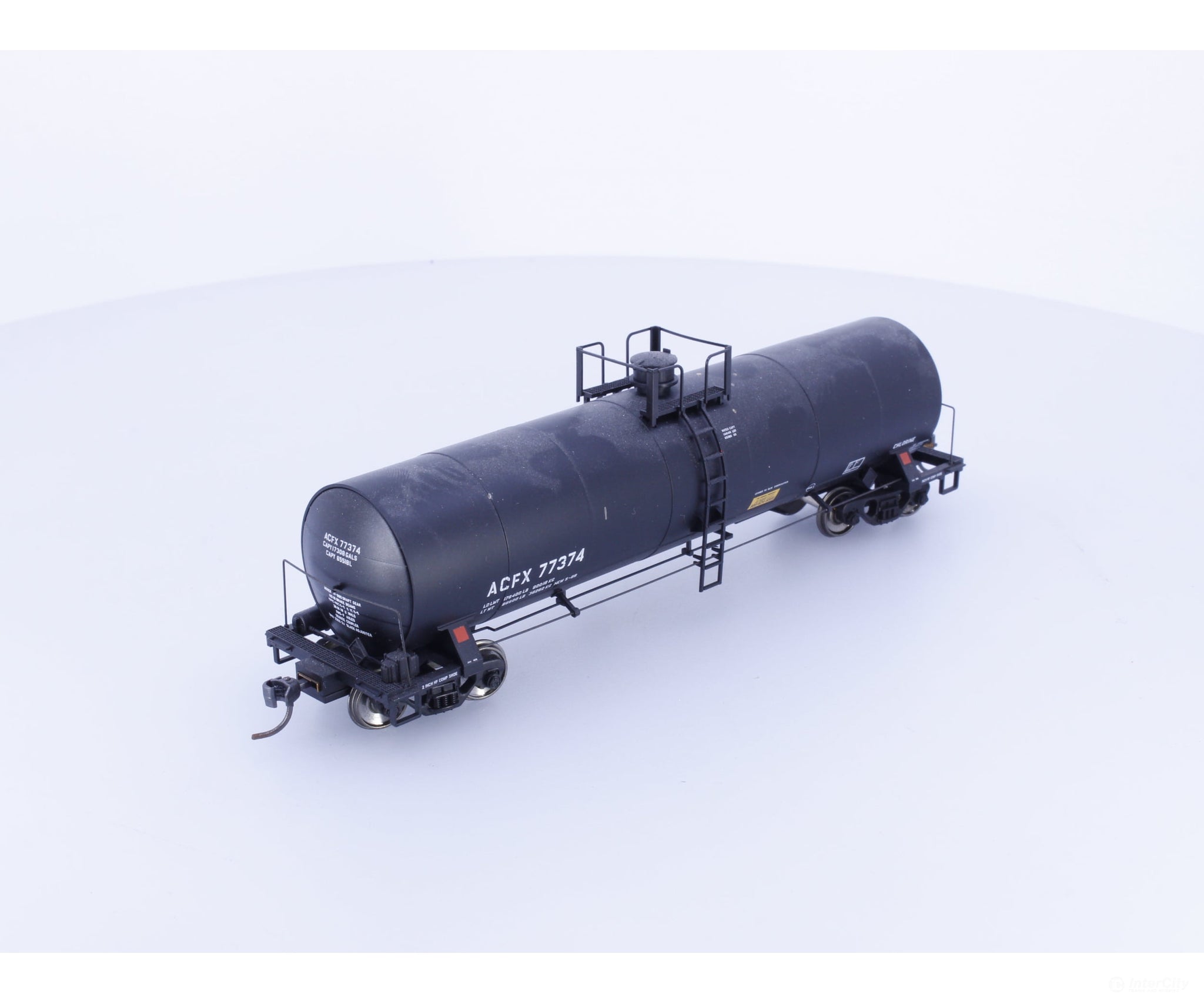 Atlas 1553-2 HO 17360 Gallon Tank Car American Car and Foundry (ACF/ACFX) 77374 - Freight Cars
