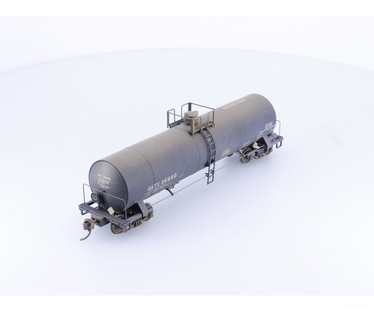 Atlas 1563-1 HO 17360 Gallon Tank Car Olin Chemical Black Weathered GATX Corporation (GATX) 35690 - Freight Cars