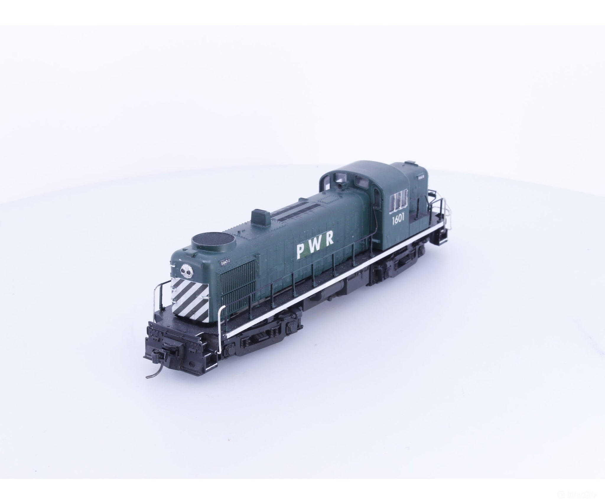 Atlas 1601 HO RS-3 Diesel Locomotive Pacific Western Railway (PWR) 1601 DCC - Locomotives