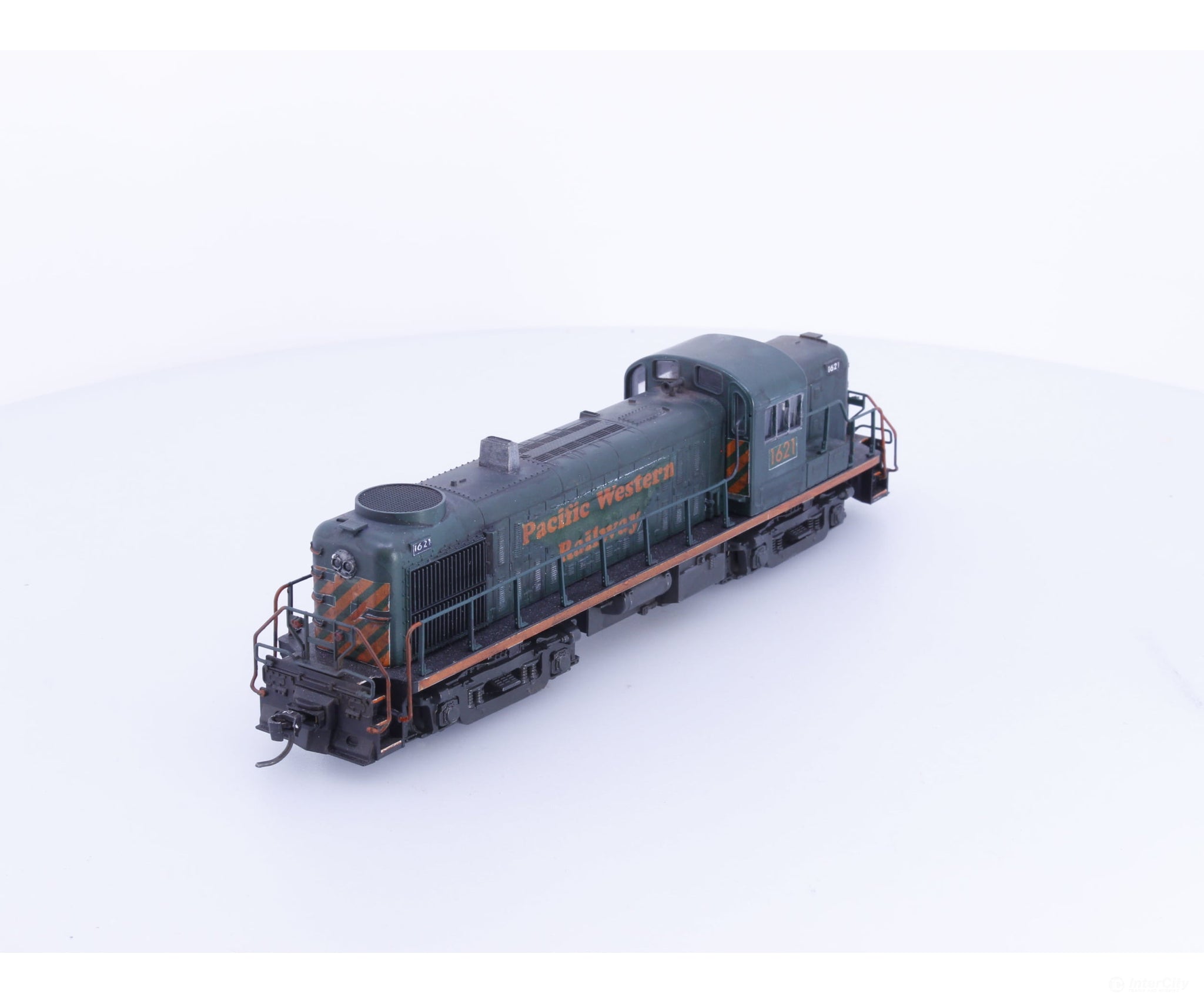Atlas 1621 HO RS-3 Diesel Locomotive Pacific Western Railway (PWR) 1621 DCC - Locomotives
