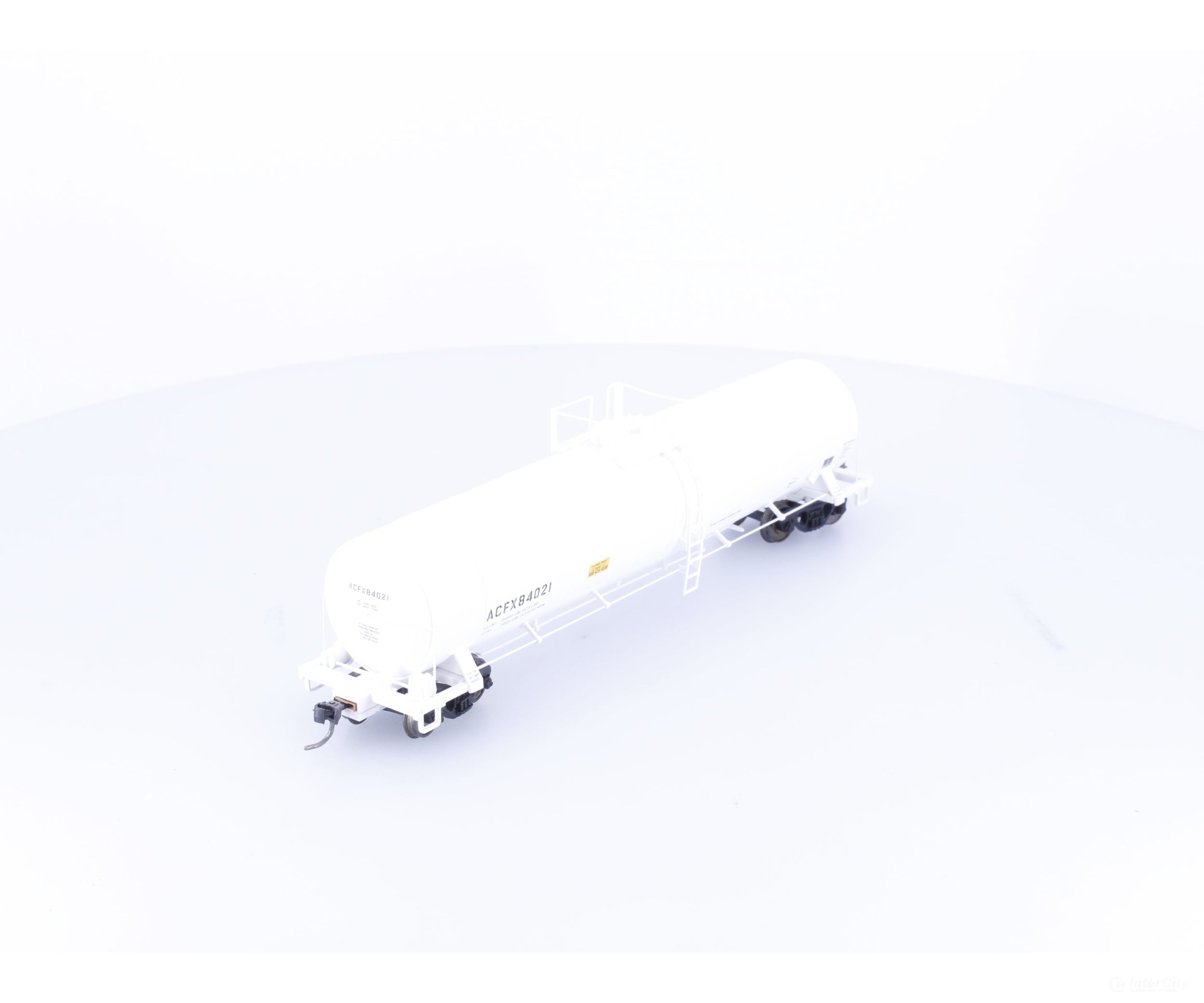 Atlas 1623-2 HO ACF 23500 Gallon Tank Car Amoco American Car and Foundry (ACF/ACFX) 84021 - Freight Cars