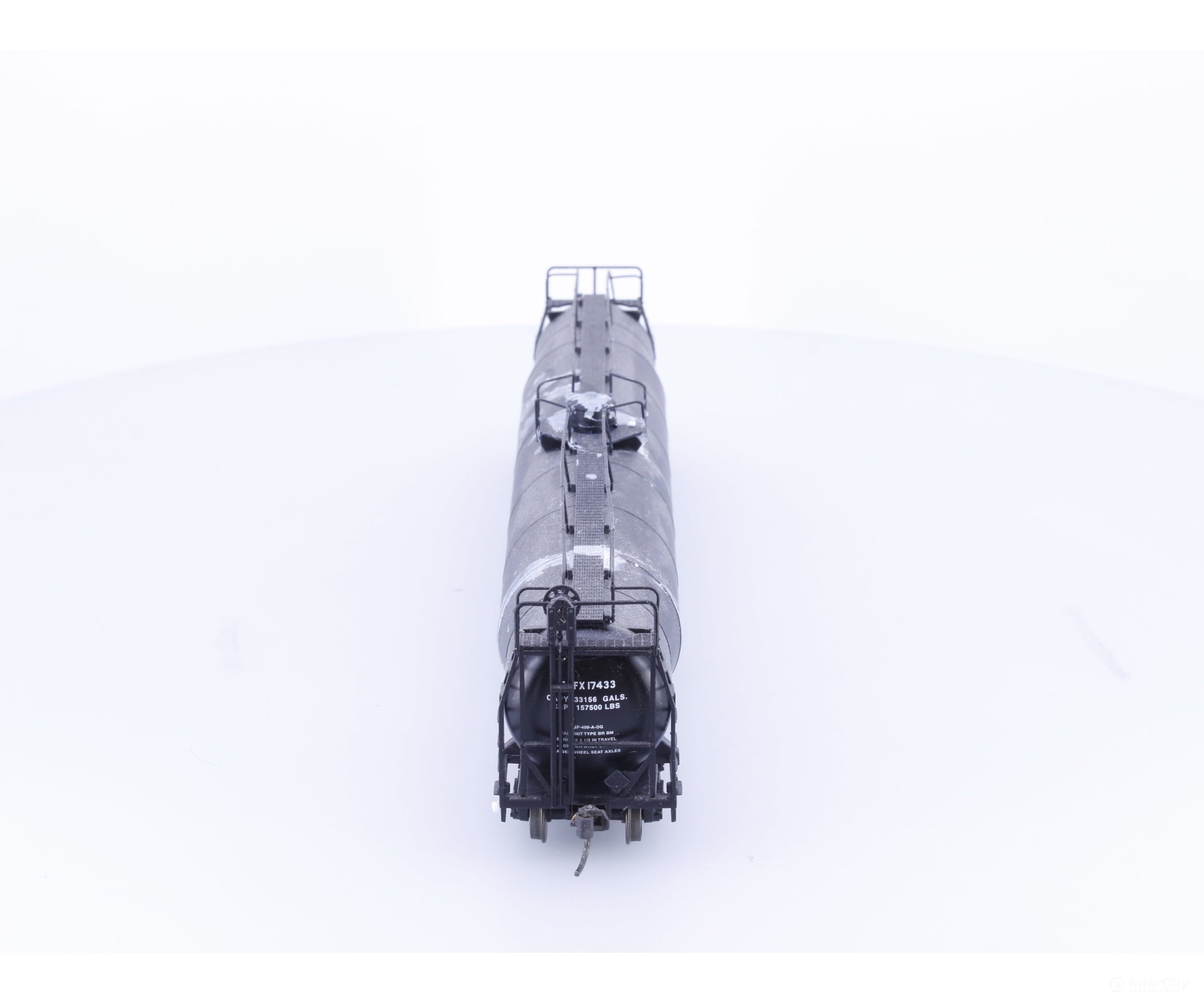 Atlas 1721-4 HO 33000 Gallon Tank Car Weathered American Car and Foundry (ACF/ACFX) 17433 - Freight Cars
