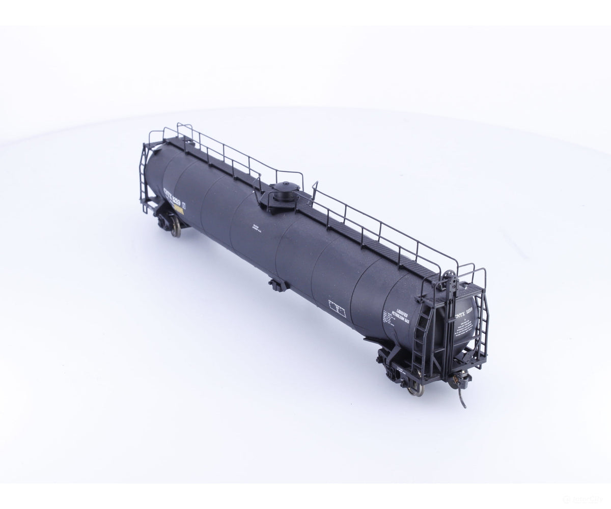 Atlas 1731-2 HO 33000 Gallon Tank Car CNTX 1219 - Freight Cars
