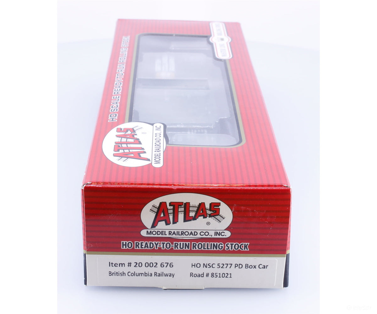 Atlas 20 002 676 HO 5277 Plug Door Box Car British Columbia Railway (BCOL) 851021 - Analog Throttles & Power