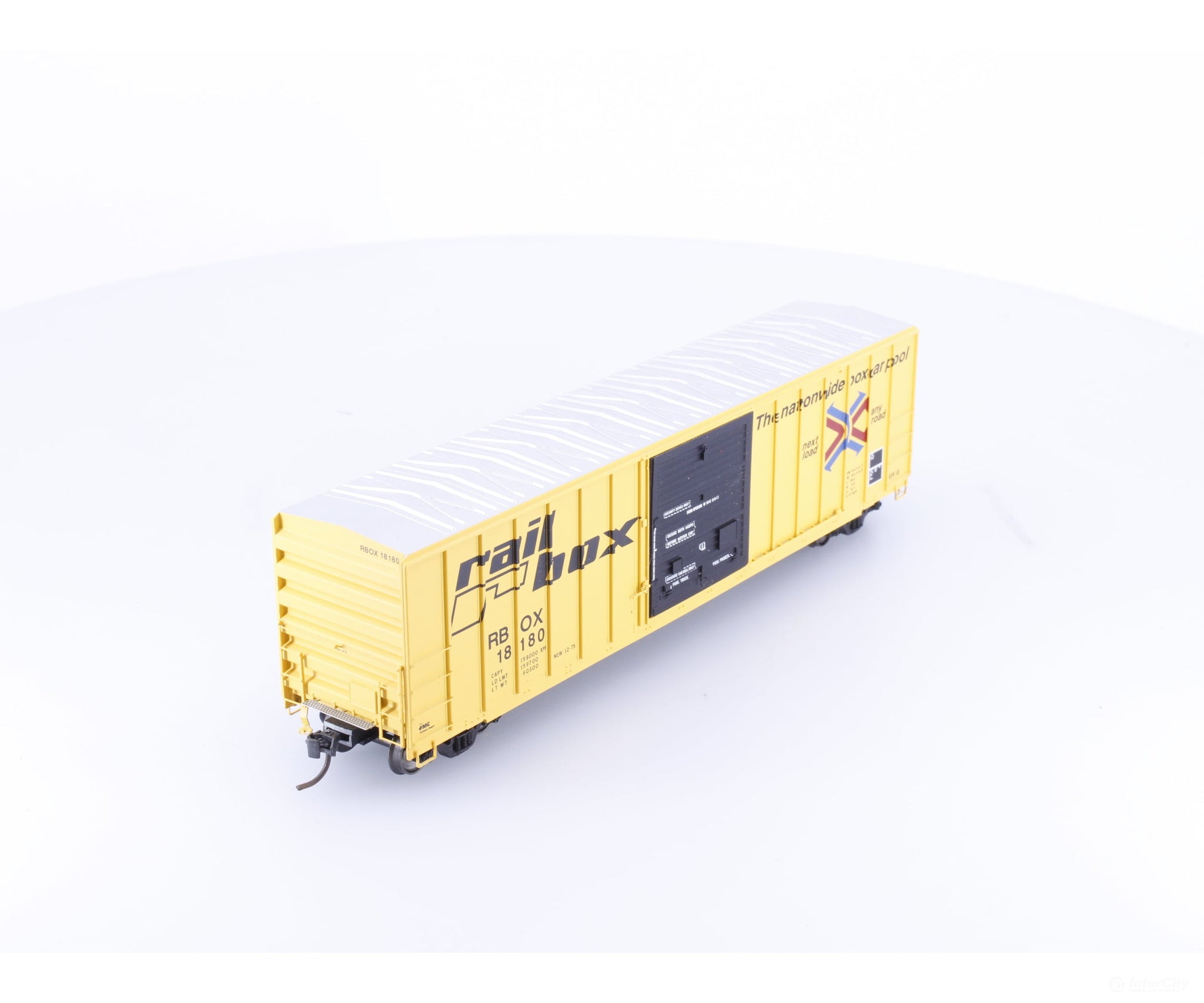 Atlas 20001559 HO FMC 5077 Single Door Boxcar Railbox (RBOX) 18180 - Freight Cars