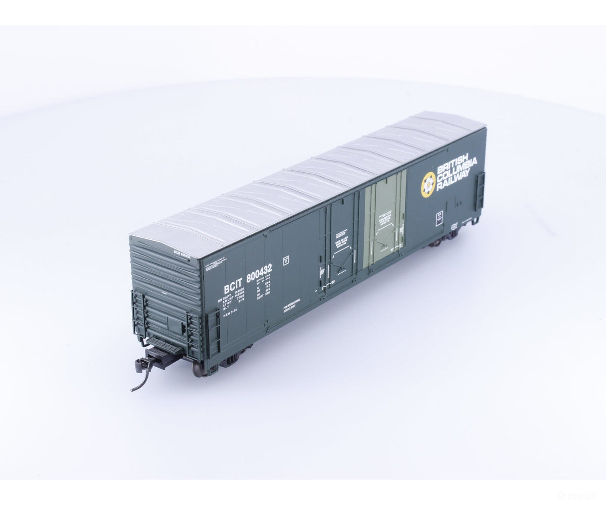 Atlas 20002451 HO Evans 53’ Double Plug Door Box Car BC Rail (BCOL) 800432 - Freight Cars