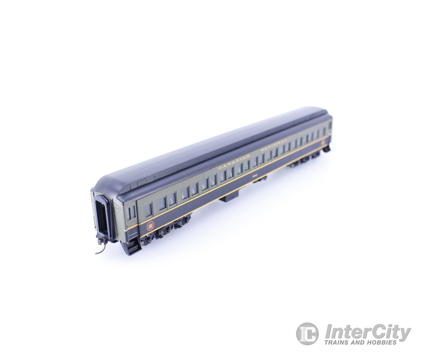 Atlas 20006167 HO Paired Window Coach Canadian National (CN) 5085 Passenger Cars
