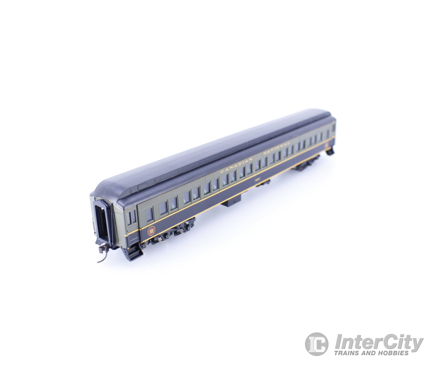 Atlas 20006168 HO Paired Window Coach Canadian National (CN) 5087 Passenger Cars