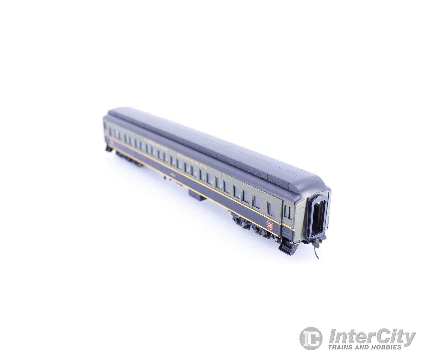 Atlas 20006169 HO Paired Window Coach Canadian National (CN) 5102 Passenger Cars