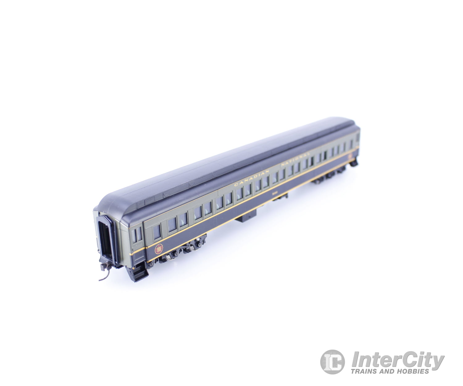 Atlas 20006169 HO Paired Window Coach Canadian National (CN) 5102 Passenger Cars