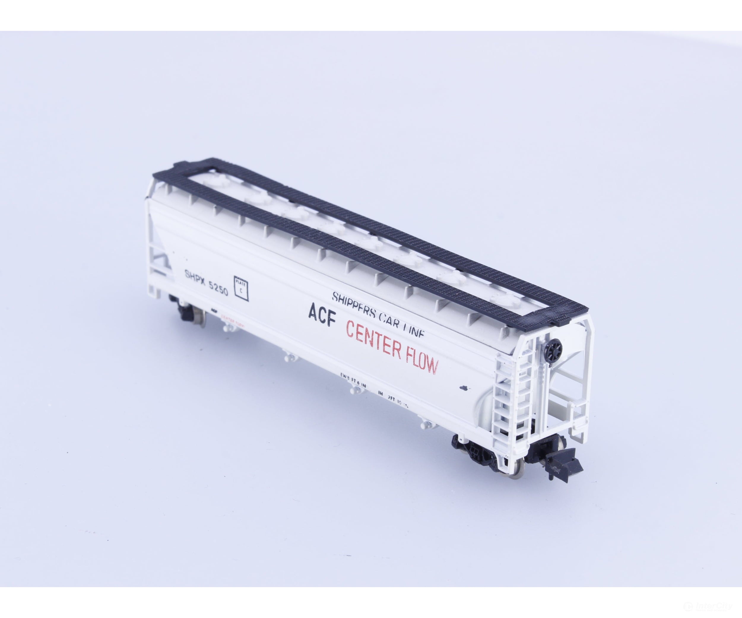 Atlas 2321 N ACF 4 Bay Centerflow Hopper Shippers Car Line (SHPX) 5250 - Freight Cars