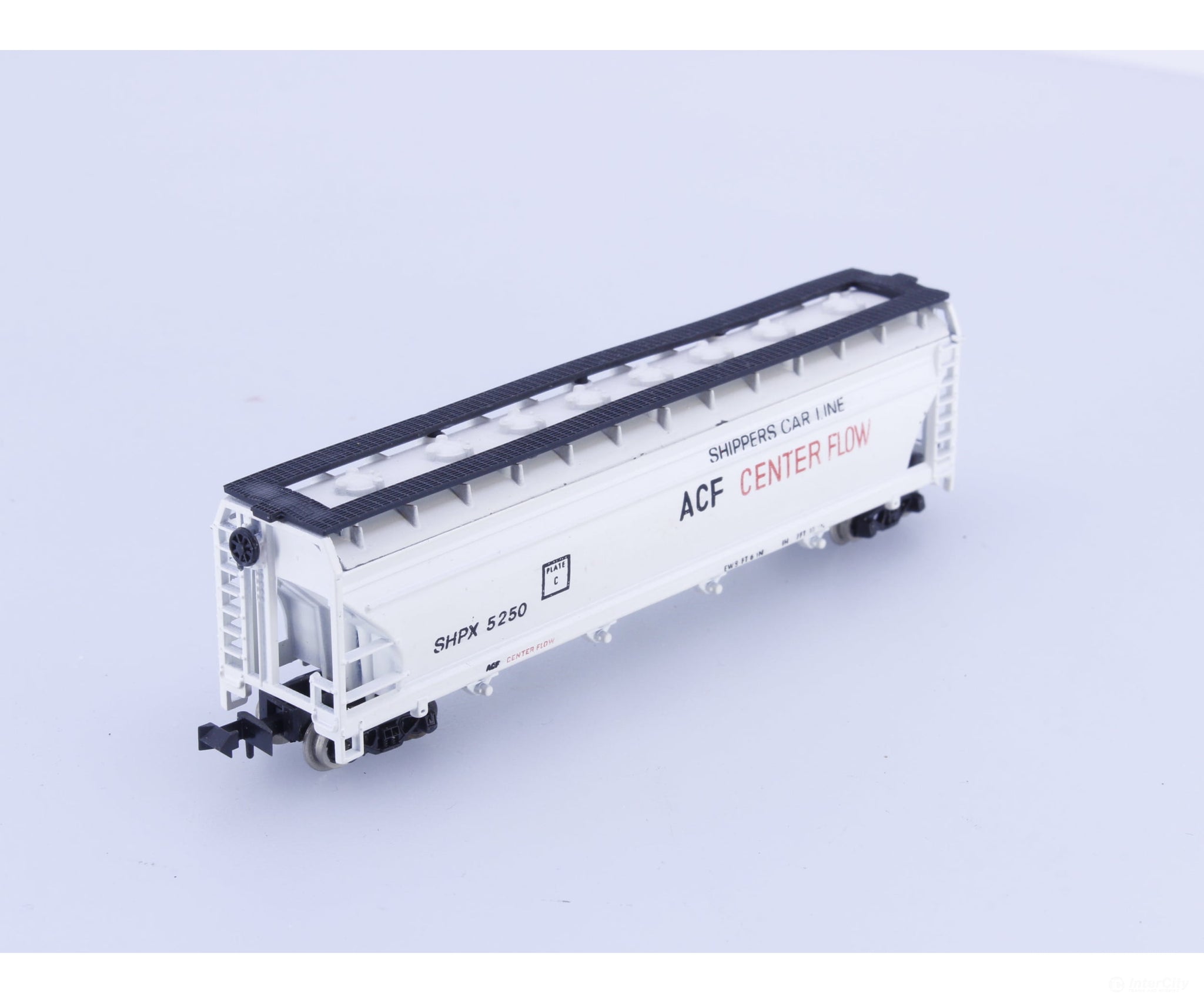 Atlas 2321 N ACF 4 Bay Centerflow Hopper Shippers Car Line (SHPX) 5250 - Freight Cars