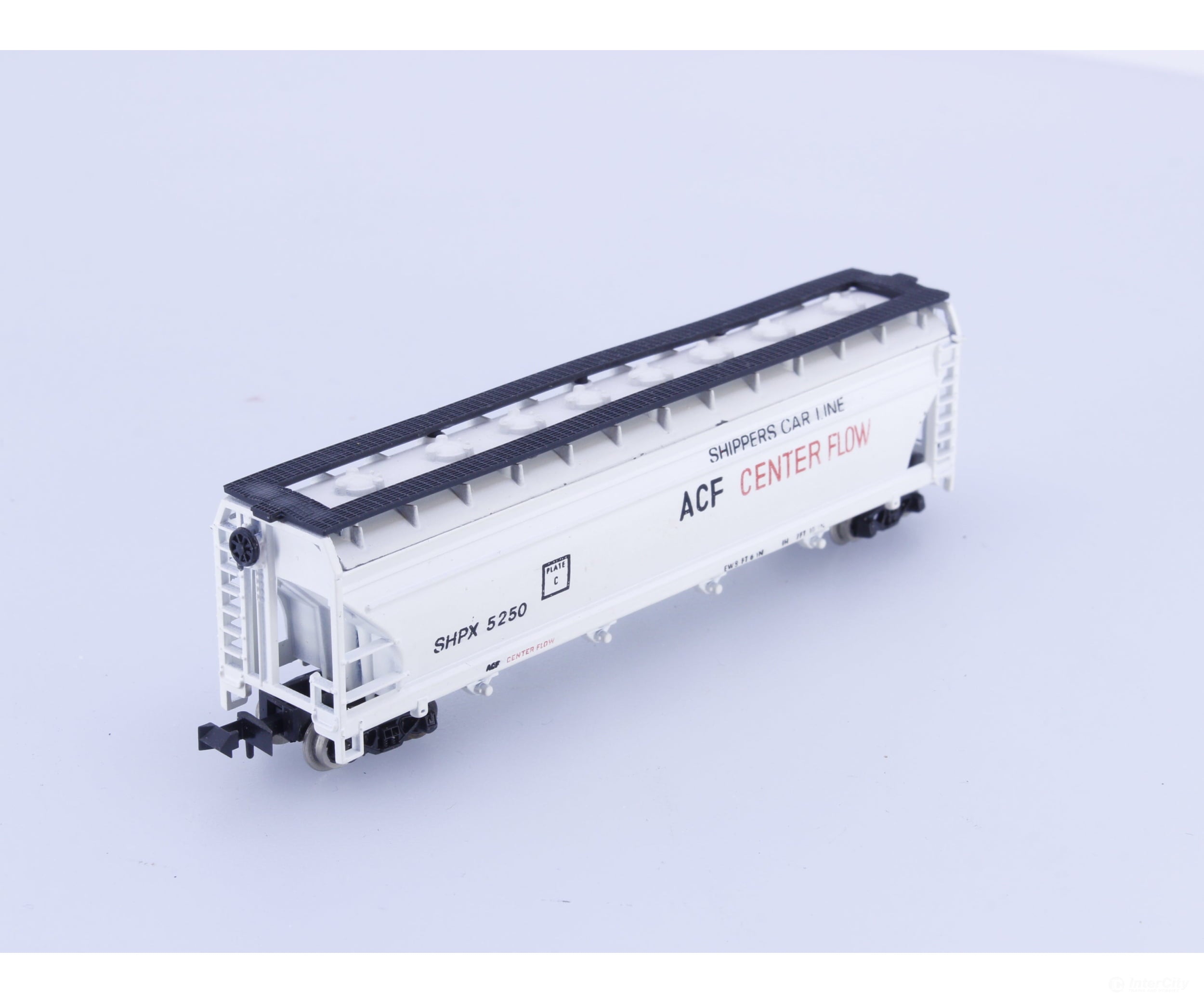 Atlas 2321 N ACF 4 Bay Centerflow Hopper Shippers Car Line (SHPX) 5250 - Freight Cars