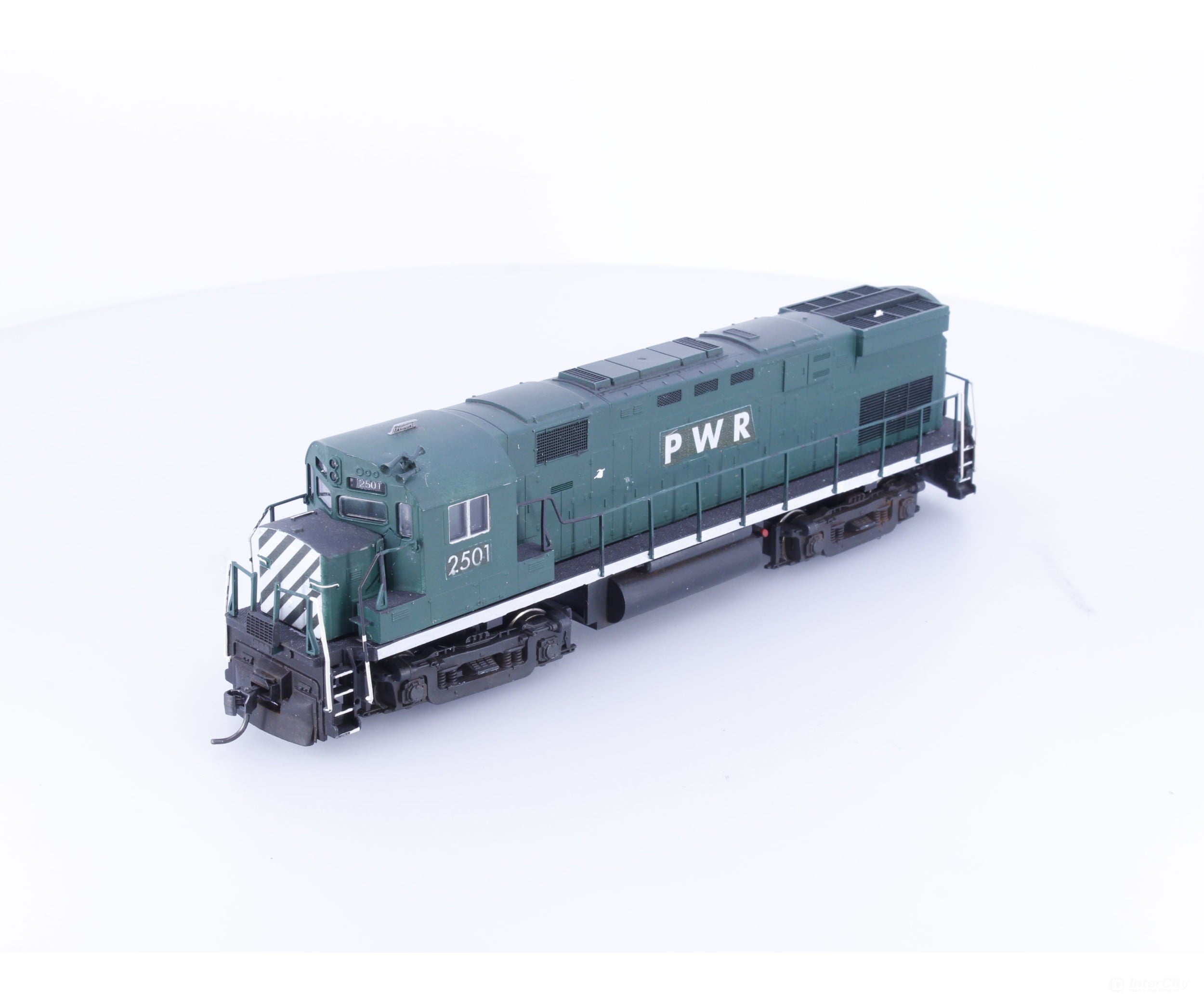 Atlas 2501 HO C425 Diesel Locomotive Pacific Western Railway (PWR) 2501 DCC - Locomotives