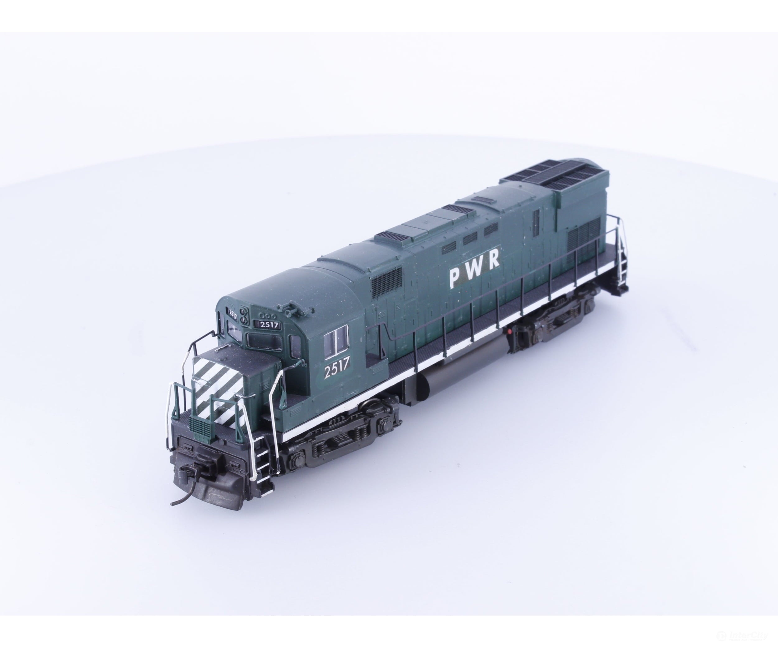 Atlas 2517 HO C424 Diesel Locomotive Pacific Western Railway (PWR) 2517 DCC - Locomotives