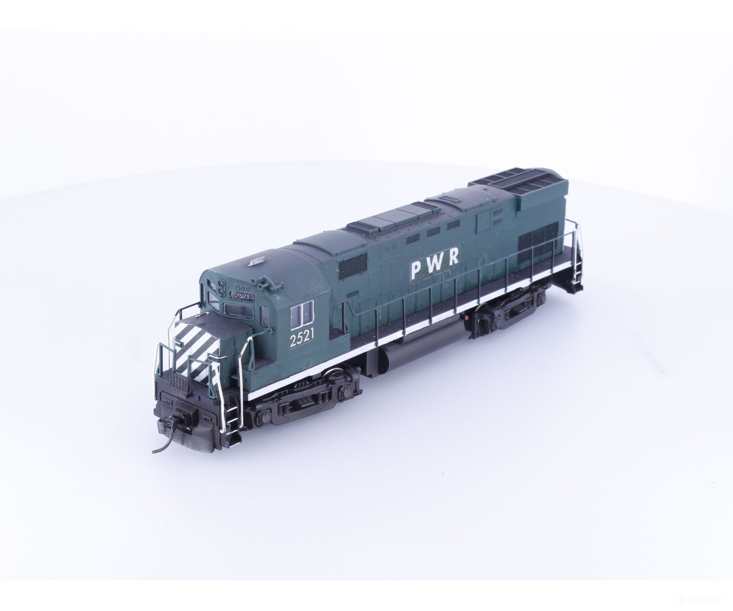 Atlas 2521 HO C424 Diesel Locomotive Pacific Western Railway (PWR) 2521 DCC - Locomotives