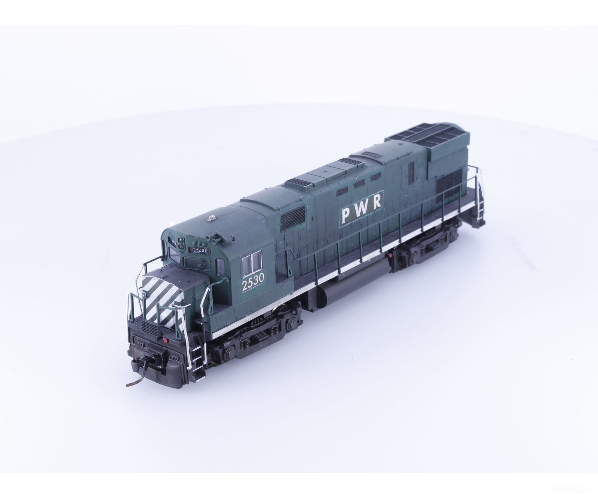 Atlas 2530 HO C425 Diesel Locomotive Pacific Western Railway (PWR) 2530 DCC - Locomotives